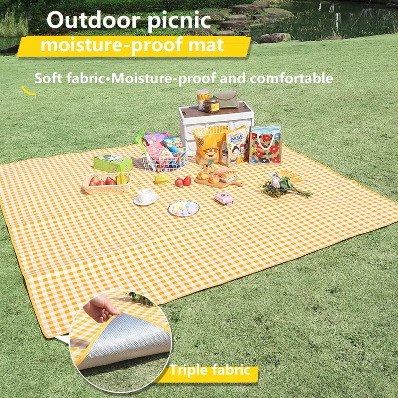 Tapis de Camping et Pique-Nique Vichy Jaune Pliable – Compacte, Imperméable et Facile à Transporter