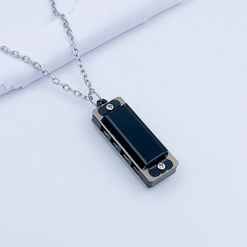 Collier Mini Harmonica à 4 trous et 8 tons - Idée Cadeau