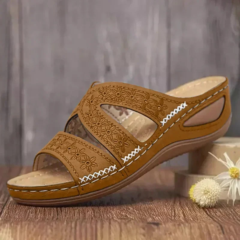 Sandales Orthopédiques Compensées Femme avec Surpiqûres Florales