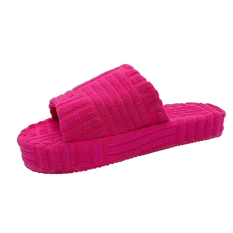 Pantoufles en éponge absorbante